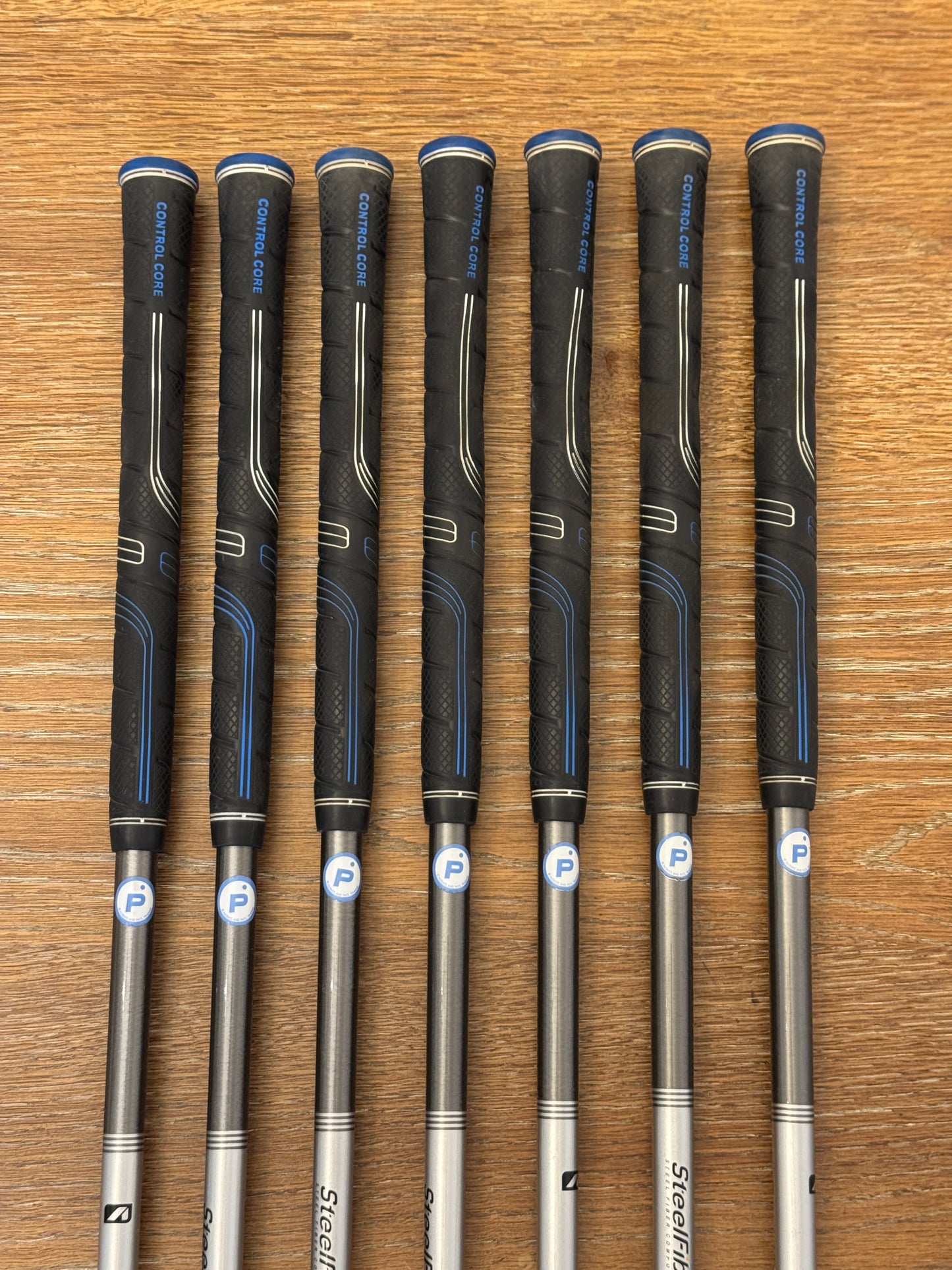 Taylormade Stealth Iron Set (4-PW) / Steelfiber i125 X shafts (xtra stiff)