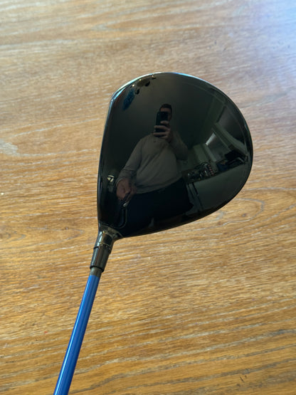 Taylormade Qi10 Driver (9°) / Tour AD BB-7X shaft (xtra stiff)