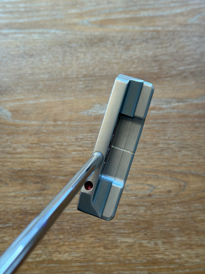 Scotty Cameron Studio Select Newport 2.5 Putter (34”)