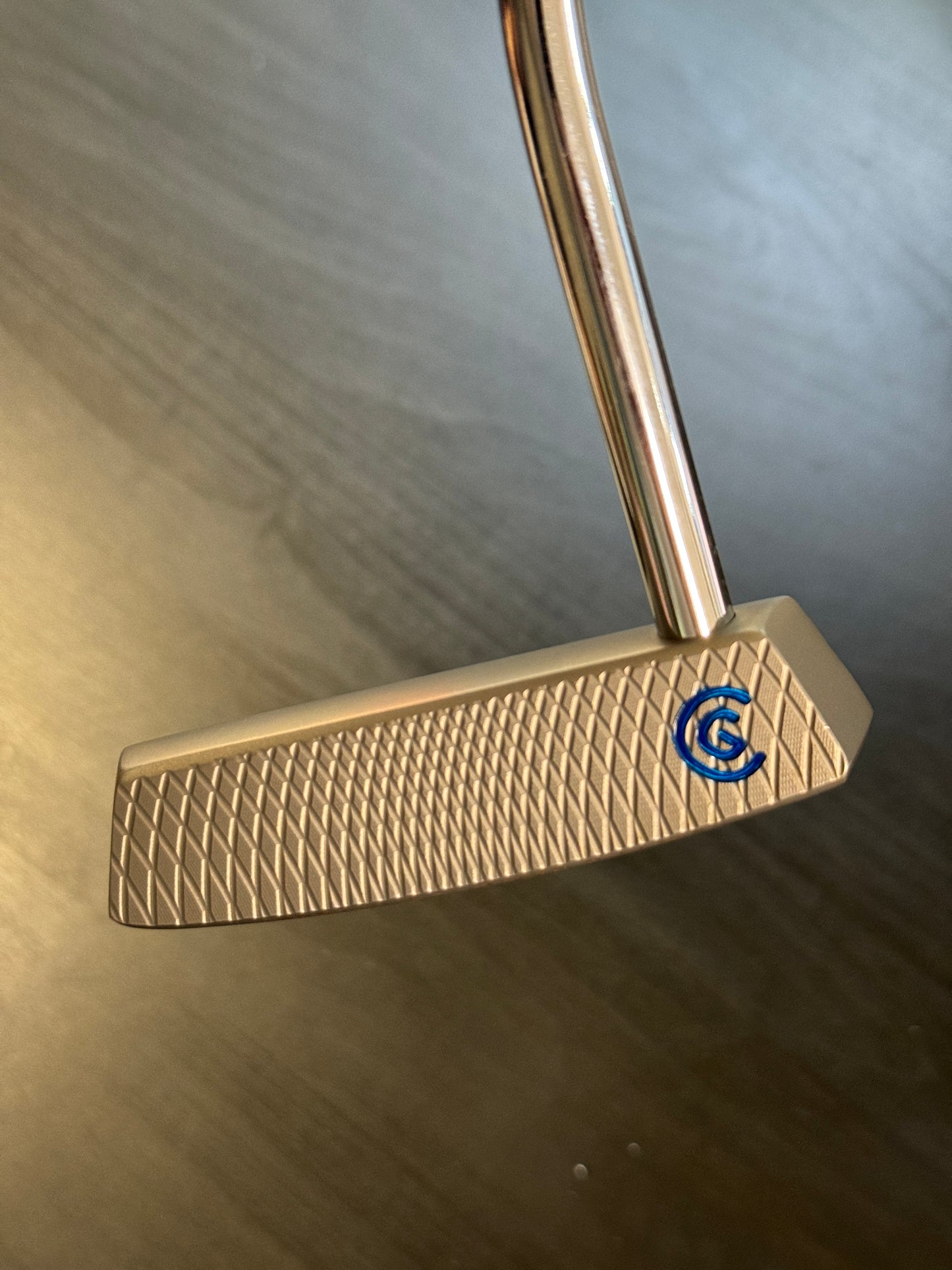 Cleveland Huntington Beach Putter (34.5”)