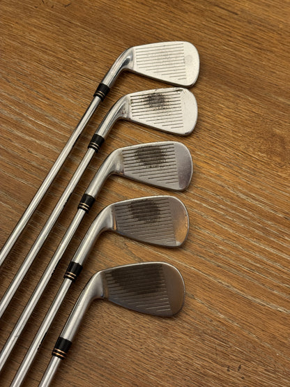 Titleist 710 AP2 Iron Set (5-9 iron) / AMT Red R300 shafts (regular)