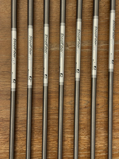 Titleist T100S Iron Set (5-GW) / Steelfiber i95 S shafts (stiff)