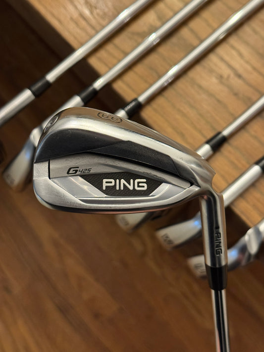 Ping G425 Iron Set (5-UW) / Dynamic Gold S300 shafts (stiff)