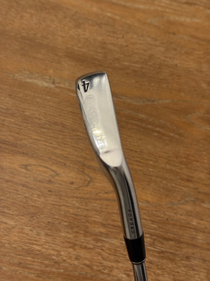 Srixon ZX5 Mkii 4-iron +1” / Project X 6.5 shaft (xtra stiff)