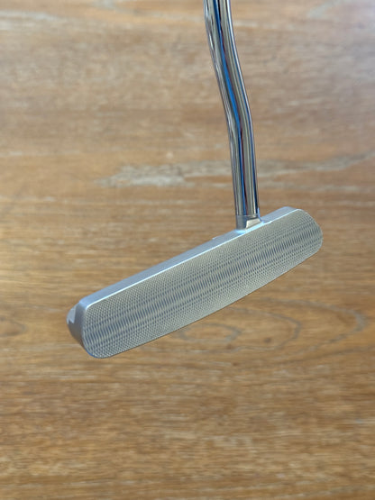 Mizuno M-Craft Putter (34”) (weight box included)