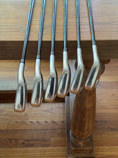 Titleist T350 ‘25 Iron Set +1/2” (6-GW) / Tensei AM(2) R shafts (regular)