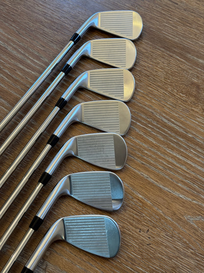 Titleist T150 ‘23 Iron Set (4-PW) / Project X 6.0 120g shafts Stiff