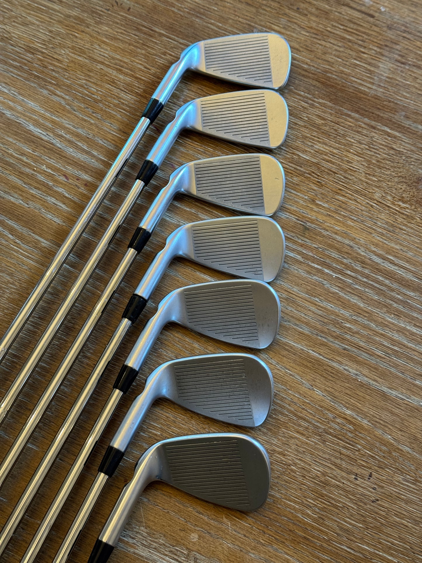 Ping i530 Iron Set (4-PW) / Dynamic Gold MID R300 shafts (regular)