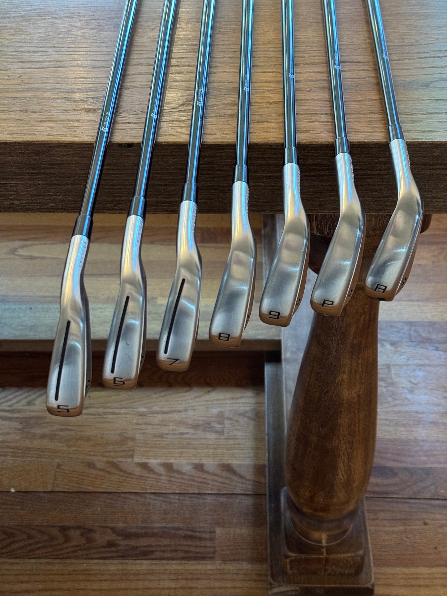 *MINT* Taylormade P790 ‘25 Iron Set (5-AW) / MMT 105 S shafts (stiff)