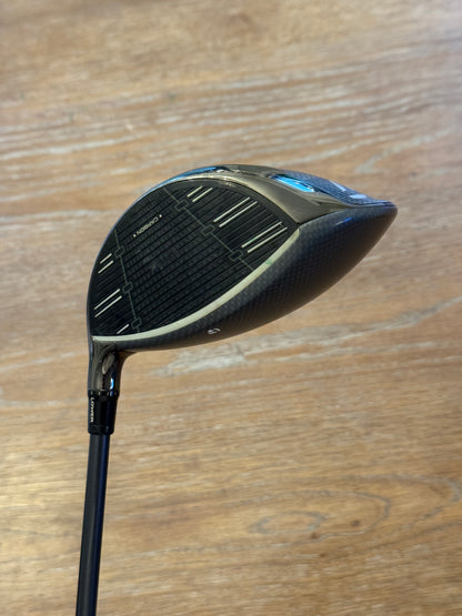 Taylormade Qi35 Driver (10.5°) / Diamana T+ 60S shafts (stiff)