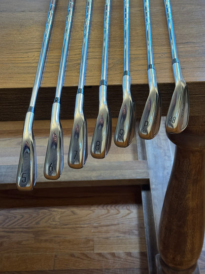 Titleist T200 ‘23 Iron Set (5-GW) / N.S. Pro Modus3 Tour105 shafts Stiff