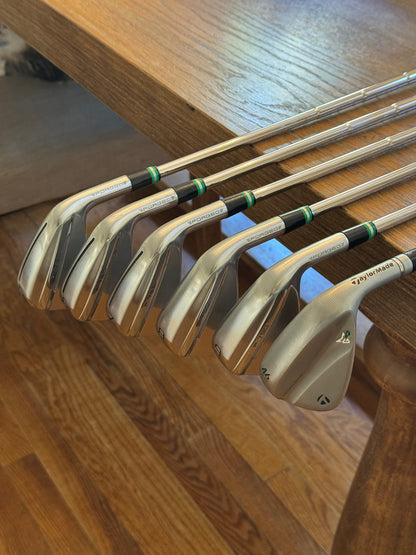 Taylormade P790 ‘25 Forged Iron Set (5-PW) / Dynamic Gold MID S300 shafts (stiff)