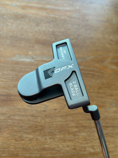 Odyssey DFX 2-Ball Blade Putter (33”)