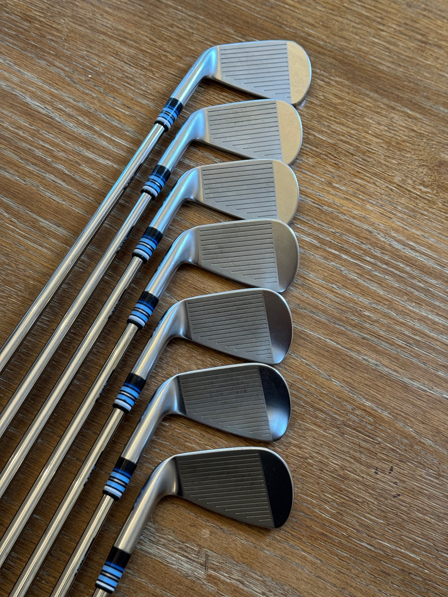 *MINT* Srixon ZXi7 Forged ‘25 Iron Set (4-PW) / Project X LZ 6.5 125g shafts (xtra stiff)