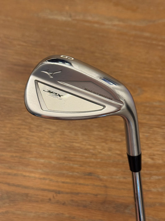 Mizuno JPX 923 Quad Cut Gap Wedge (49°)