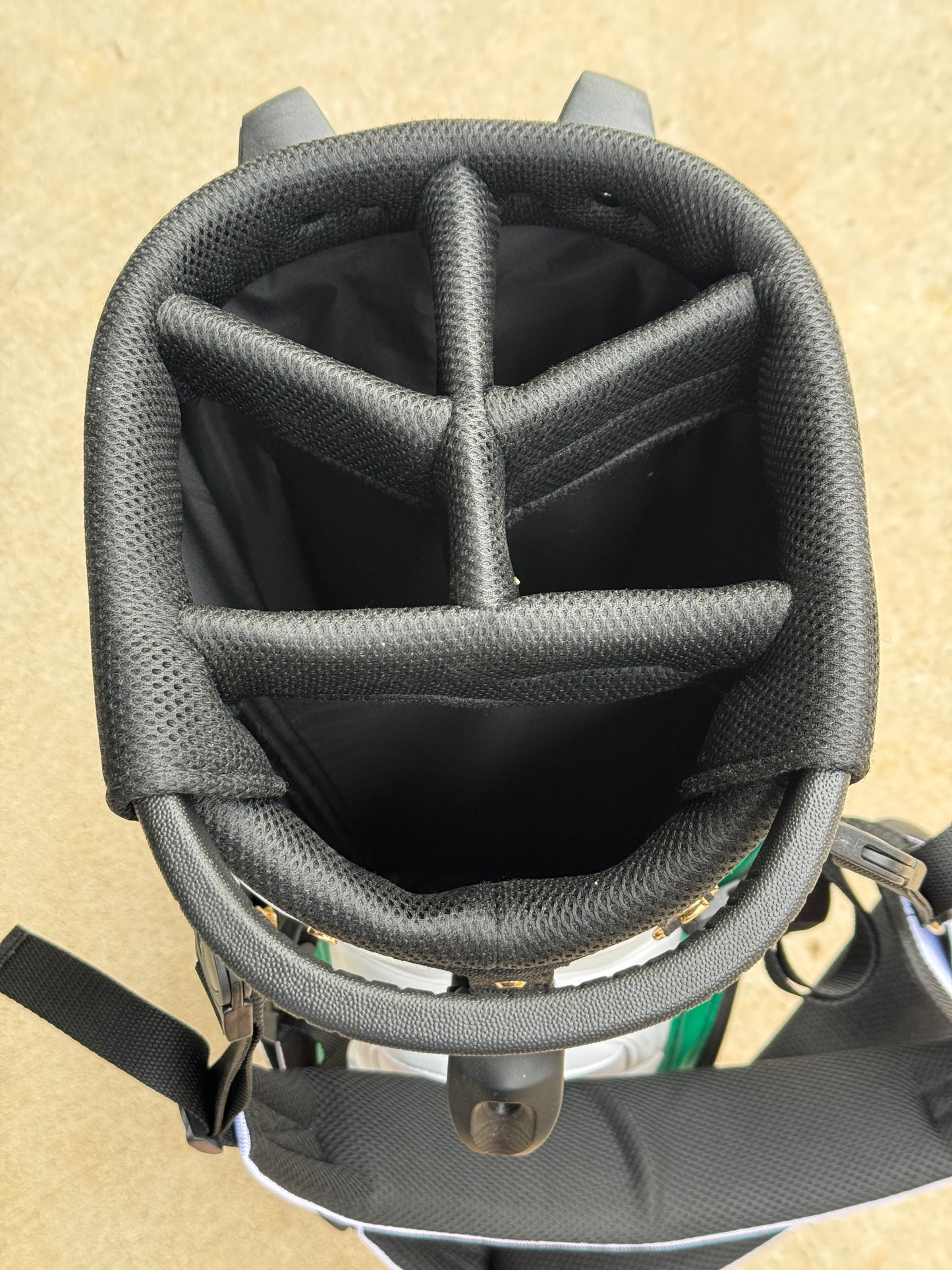 *LIKE NEW* Srixon Staff 5-Way Stand Bag
