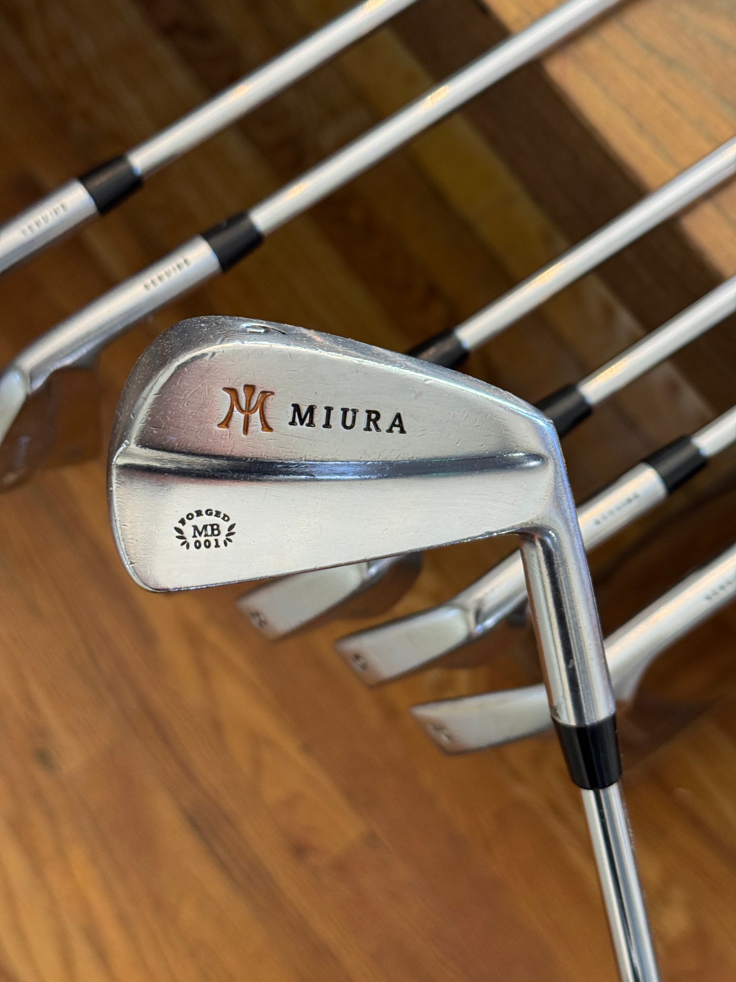 Miura MB 001 Forged Iron Set (4-PW) / KBS TOUR S shafts (stiff)