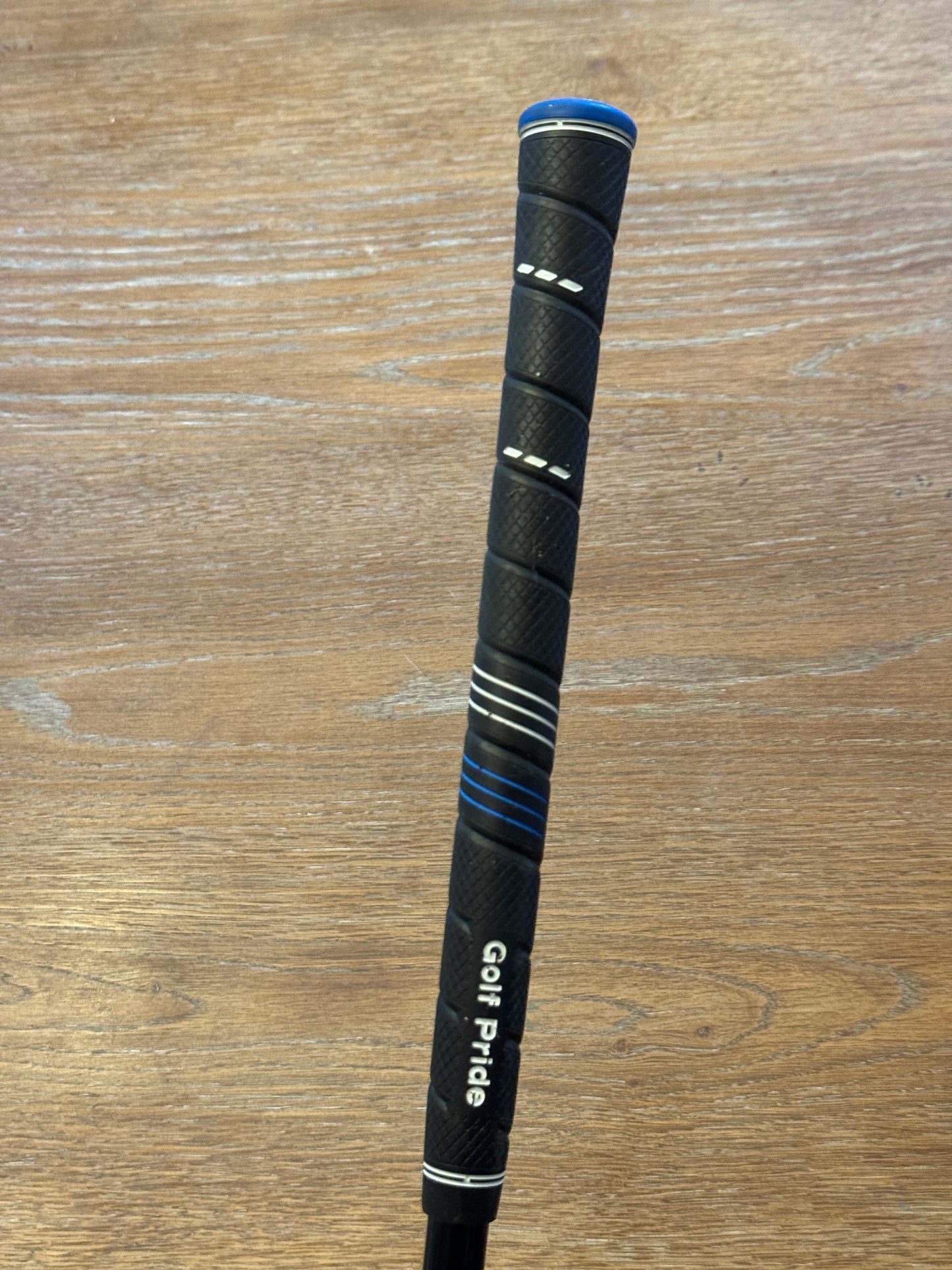Taylormade Driver Shaft - Ventus Red Fujikura 5-S (45”) {Stiff}