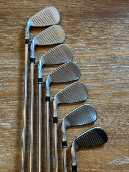 Taylormade Stealth Iron Set (4-PW) / KBS Max MT S 85 shafts (stiff)