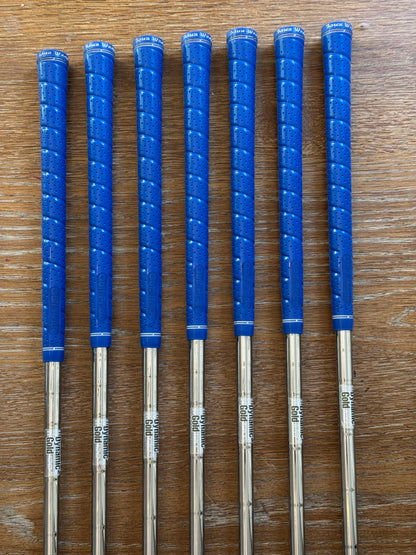 Taylormade P790 Iron Set (4-PW) / Dynamic Gold 120 X100 shafts (xtra stiff)