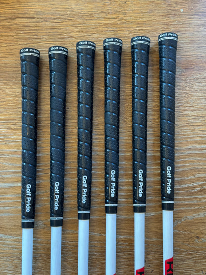 Callaway Paradym Iron Set +1/2” (6-AW) / KBS Max Graphite 65 R shafts (regular)