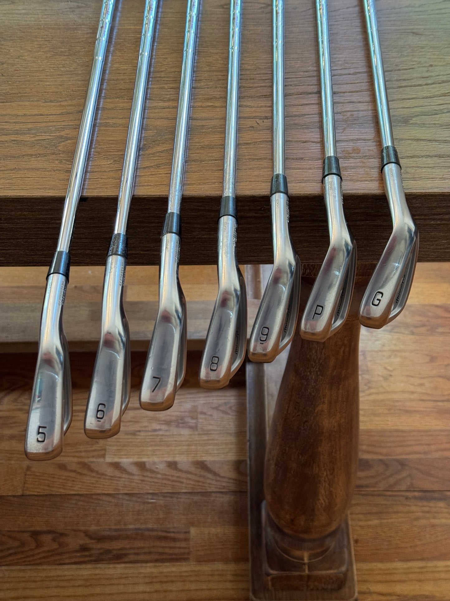 Mizuno Pro 223 Iron Set +1/2” (5-GW) / N.S. Pro Modus3 Tour115 S shafts (stiff)