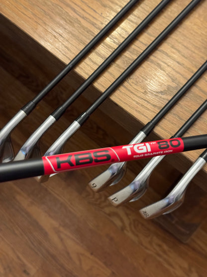 Titleist T150 ‘23 Iron Set (5-GW) / KBS TGI 80 shafts (stiff)