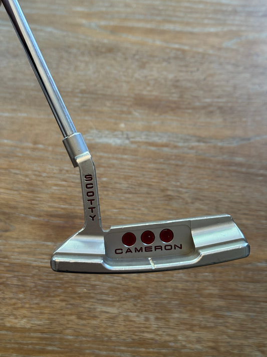 Scotty Cameron Studio Select Newport 2 Putter (33”)
