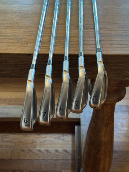 Ping Blueprint S Forged Iron Set +1/2” (6-PW) / AWT 2.0 X shafts (xtra stiff)