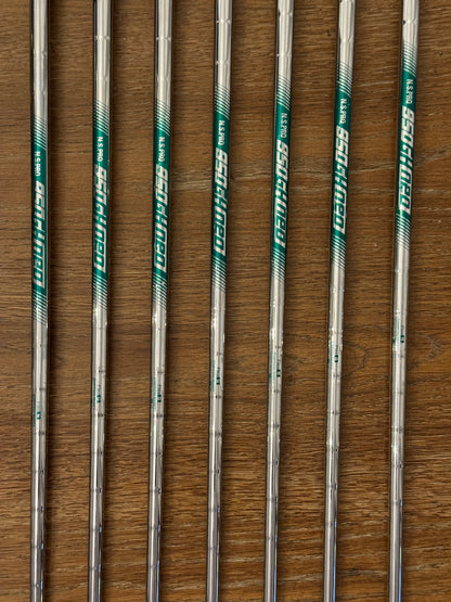Mizuno Pro 223 Iron Set (4-PW) / N.S. Pro 950 GH shafts (stiff)