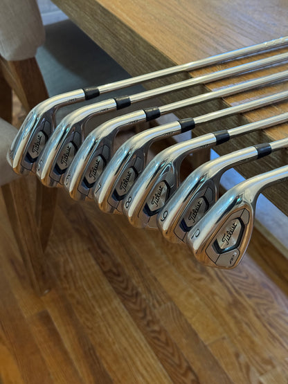Titleist 718 AP3 Iron Set (4-PW) / AMT Black S300 shafts Stiff