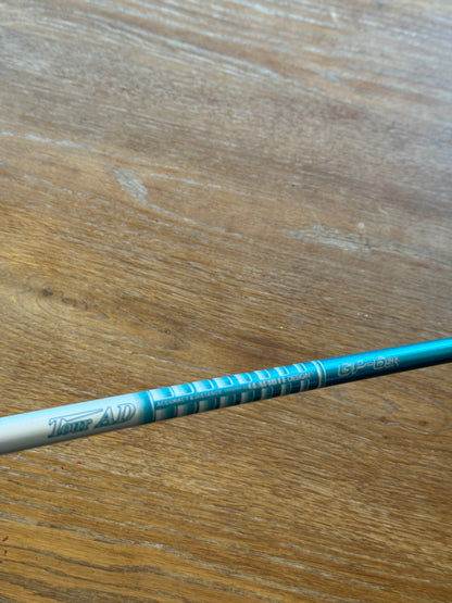 Titleist GT1 5-wood LH (18°) / Tour AD GP-6 SR shaft (regular+)