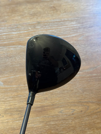 Taylormade R1 Driver / Fujikura 57R shaft (regular)