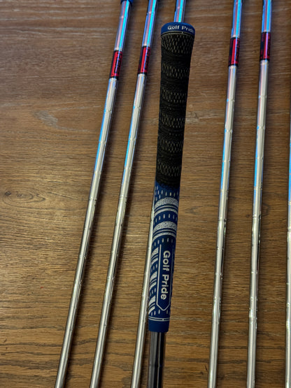 Mizuno JPX 925 Hot Metal Iron Set +1” (4-PW) / KBS Tour 120 S shafts (stiff)