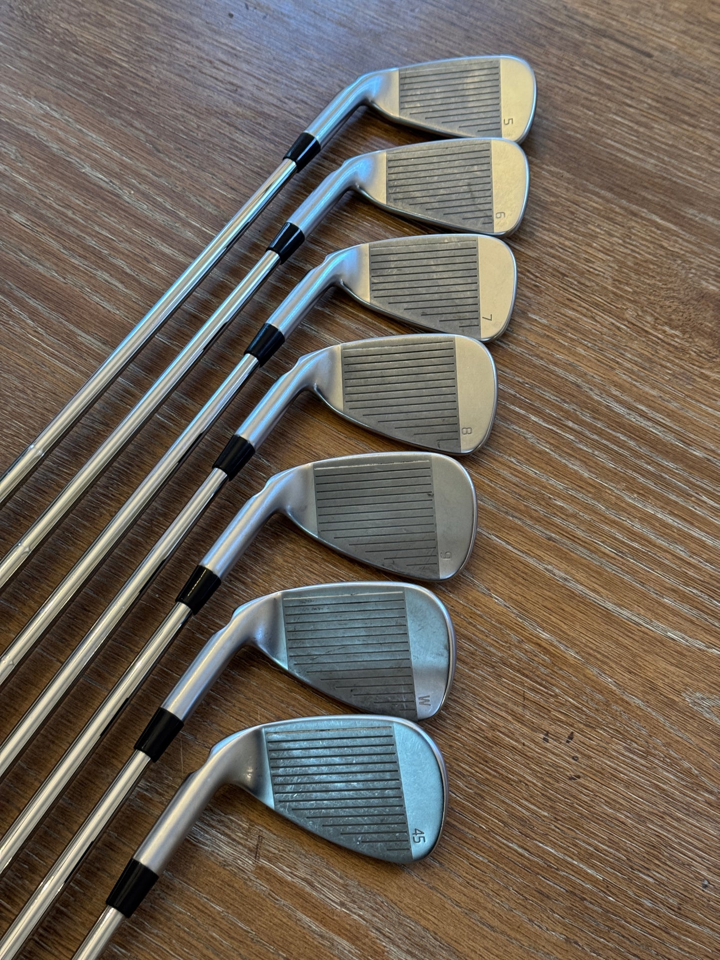 Ping G430 Iron Set (5-GW) / Dynamic Gold S300 shafts Stiff