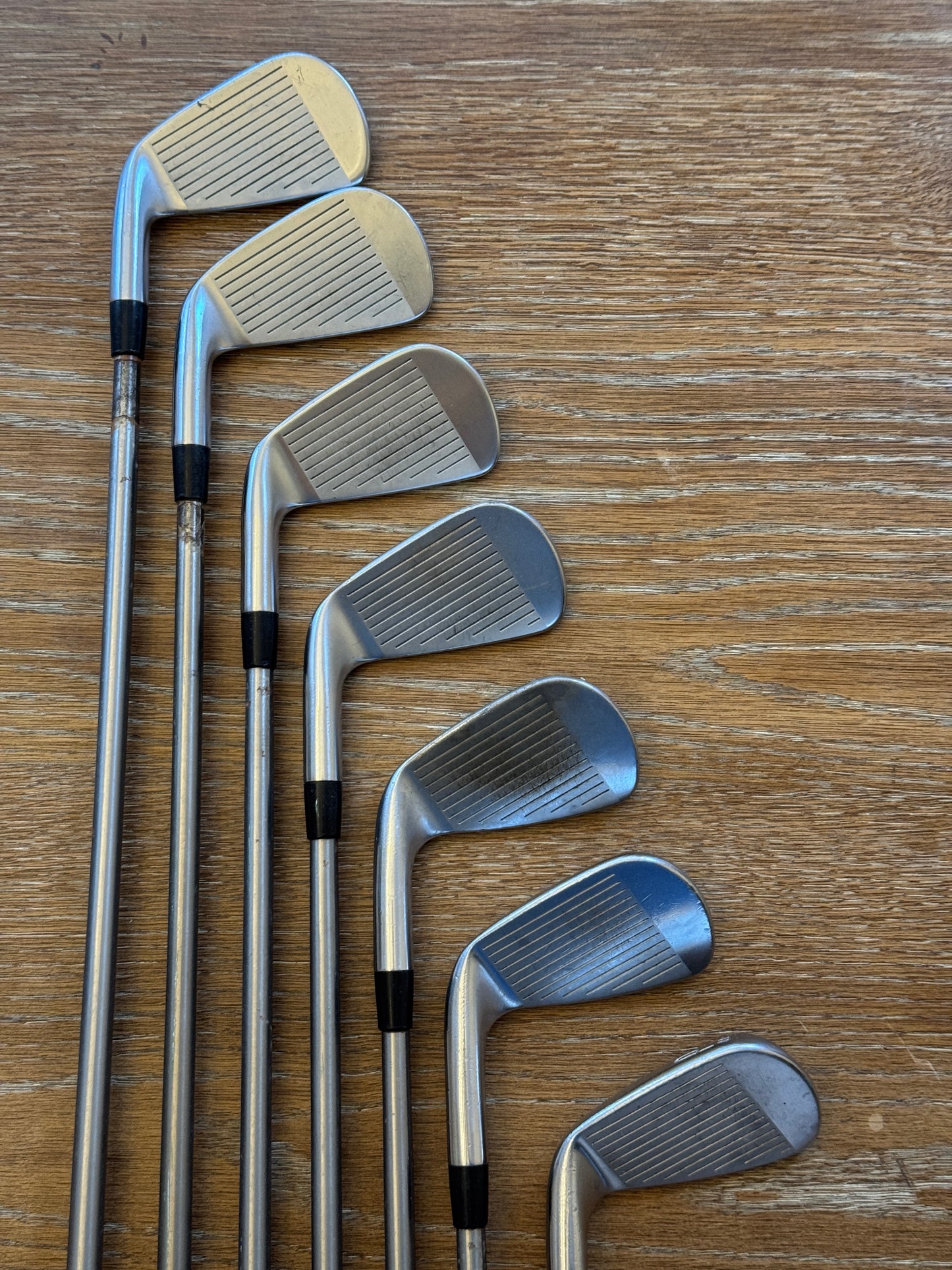 Titleist T100S Iron Set (4-PW) / ACCRA iSeries 125i shafts Xtra stiff