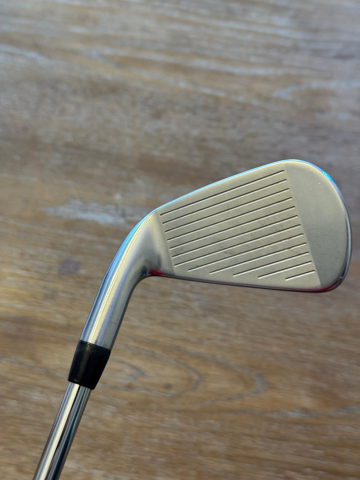 Titleist T-MB 4-iron / AMT Red S300 shaft (stiff)