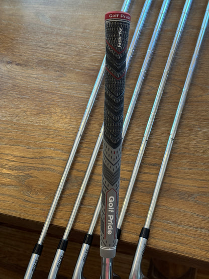 PXG 0211 ST Forged Iron Set (6-GW) / Dynamic Gold S400 shafts (stiff)