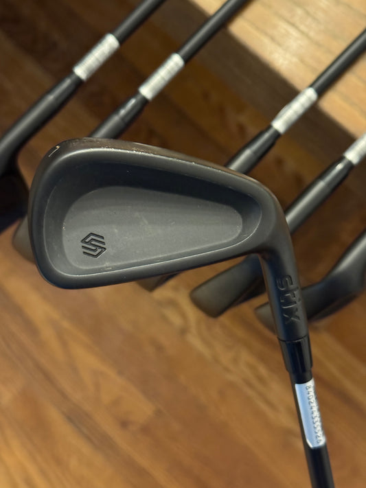Stix Black Iron Set (5-PW) / Graphite Stiff