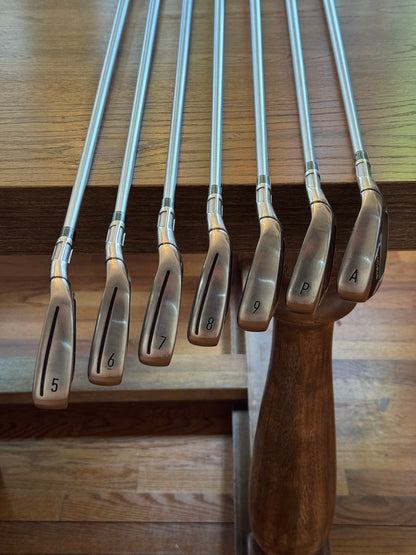 Taylormade Stealth Iron Set (5-AW) / KBS Tour C-Taper 120S shafts (stiff)