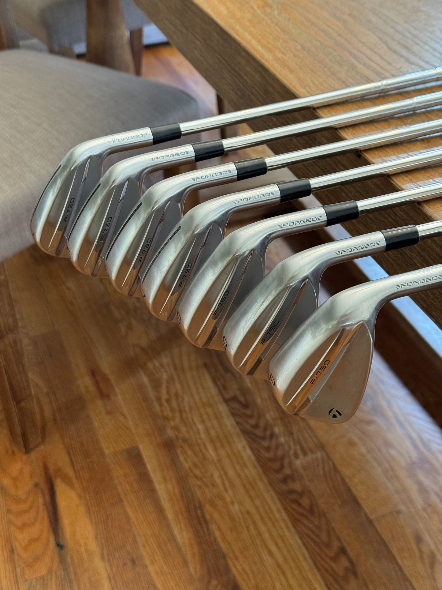 Taylormade P790 ‘25 Iron Set (4-PW) / Dynamic Gold MID 115 S300 shafts (stiff)