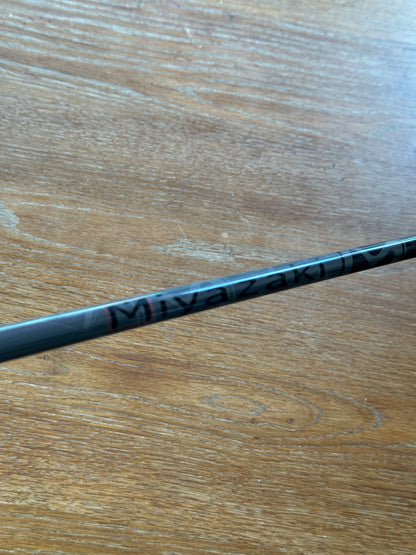 Cleveland Launcher HB Turbo Driver (10.5°) / Miyazaki 5R shaft (regular)