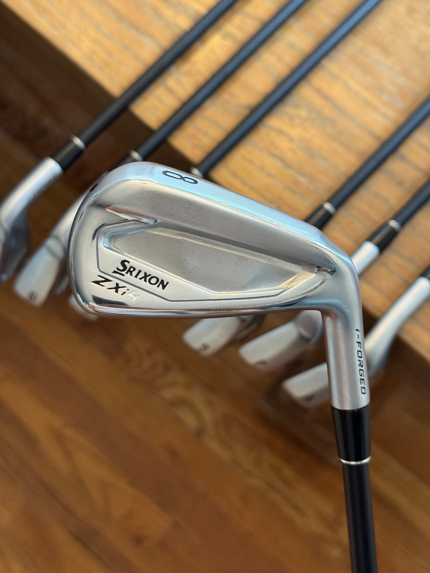 Srixon ZXi4 Forged ‘25 Iron Set (5-AW) / KBS Max Graphite 55 Sr shafts (senior)