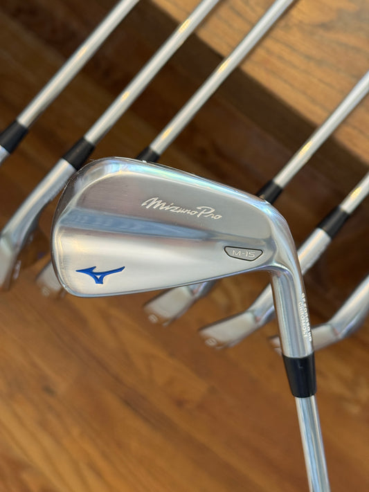 *MINT* Mizuno M-15 Forged Iron Set (4-PW) / True Temper AMT Silver S shafts (stiff)