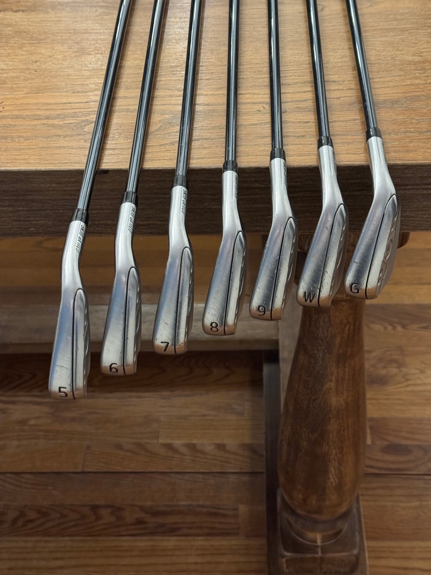 PXG 0311 XP Gen6 Iron Set (5-GW) / UST Mamiya Recoil F4 75 shafts (stiff)