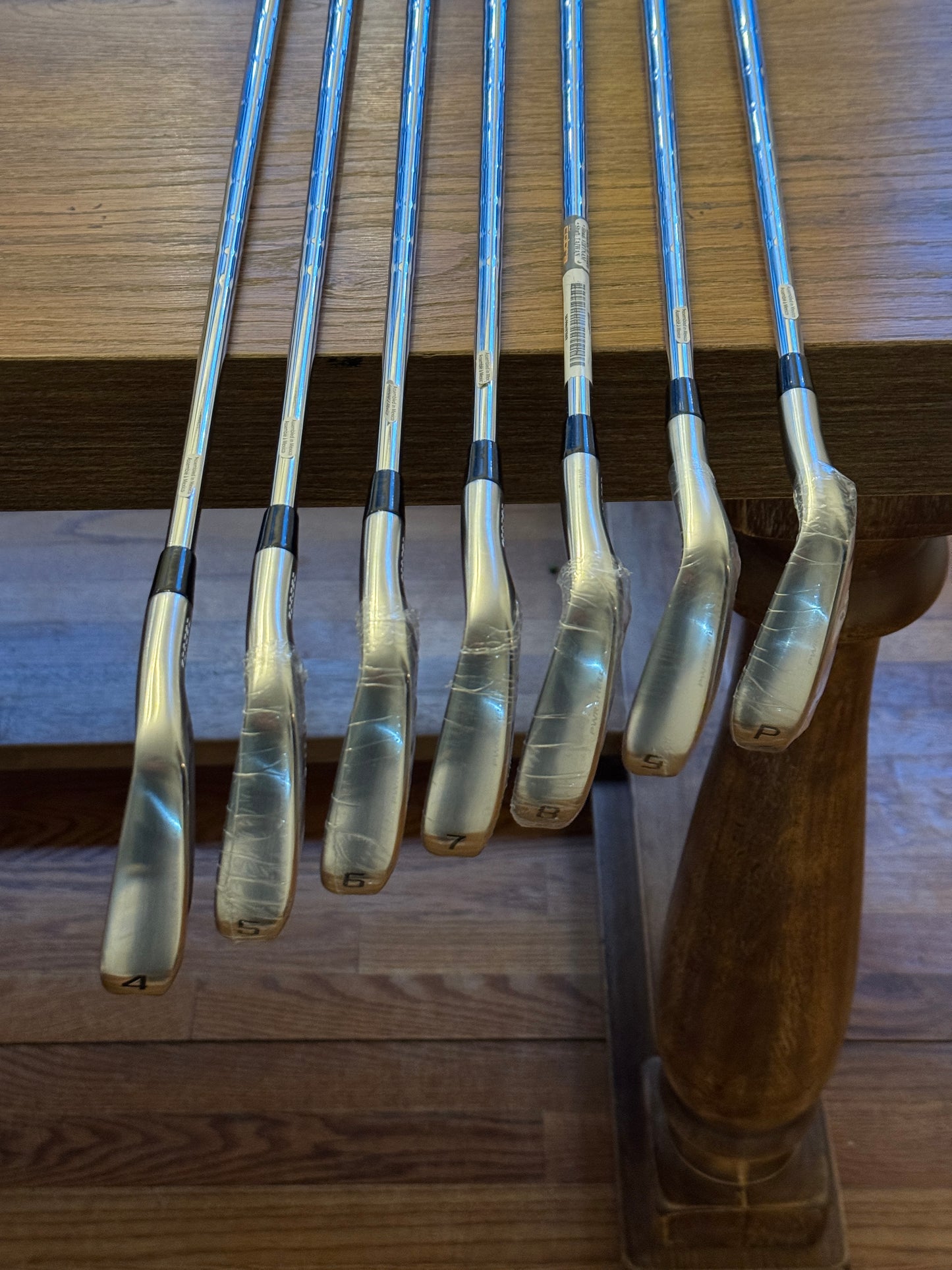 Cobra King Tec X ‘25 Iron Set (4-PW) / KBS $-Taper Lite S shafts (stiff)