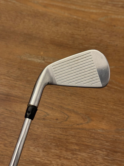 Titleist 718 T-MB 4-iron