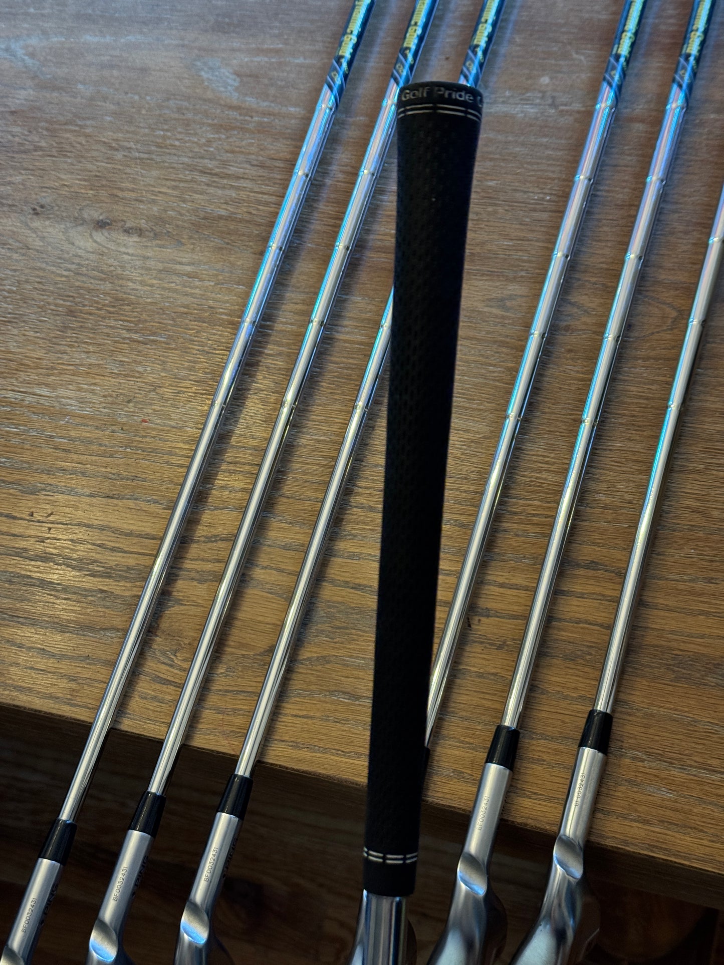 Ping i530 Iron Set (4-PW) / Dynamic Gold MID R300 shafts (regular)