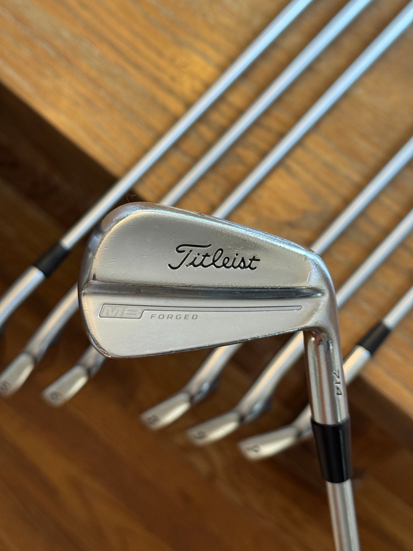 Titleist 714 MB Iron Set (4-PW) / KBS Tour C-Taper Lite 105 R shafts (regular)