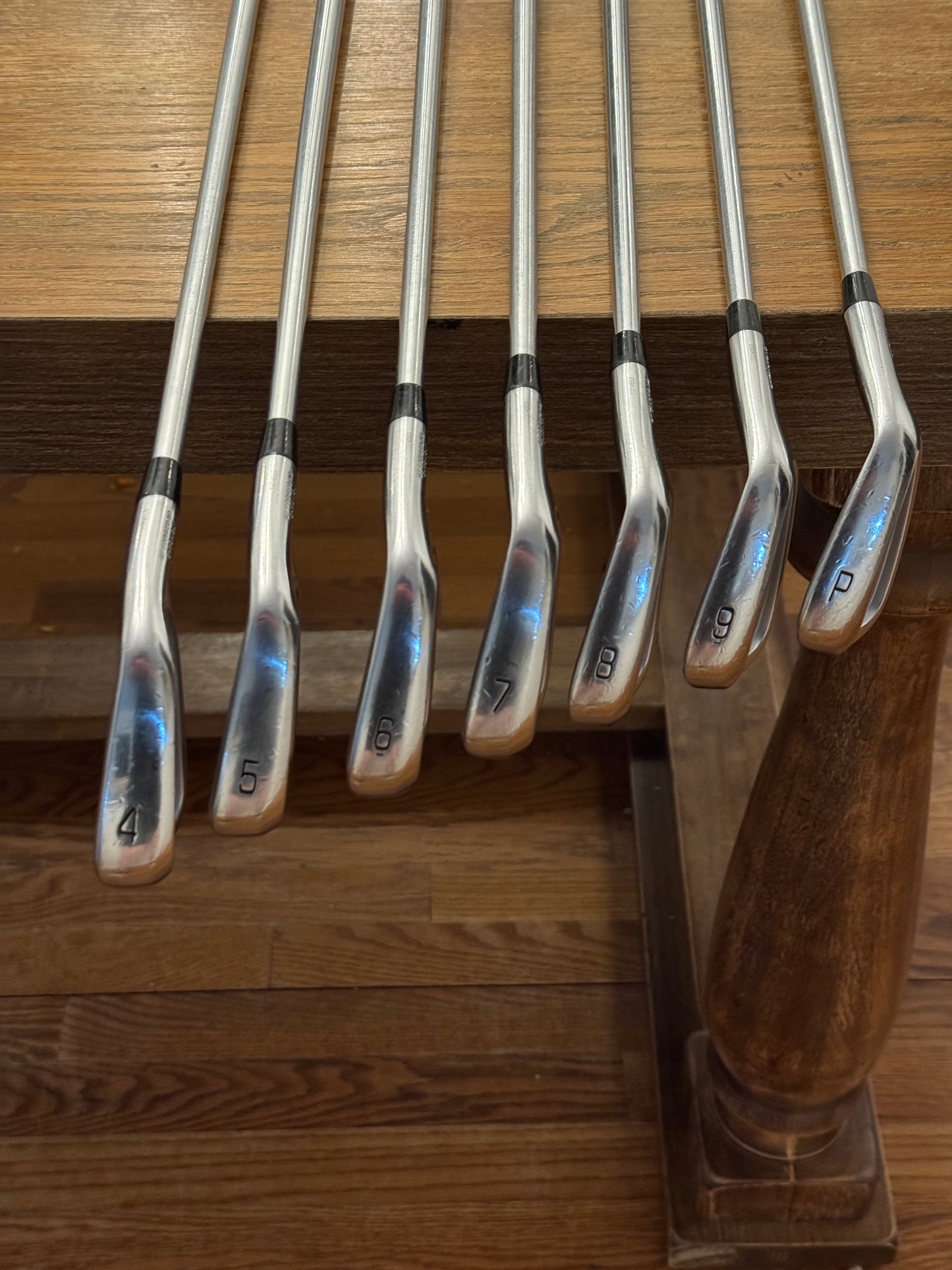 Mizuno Pro 223 Iron Set (4-PW) / Project X LS 6.5 125g shafts (xtra stiff)